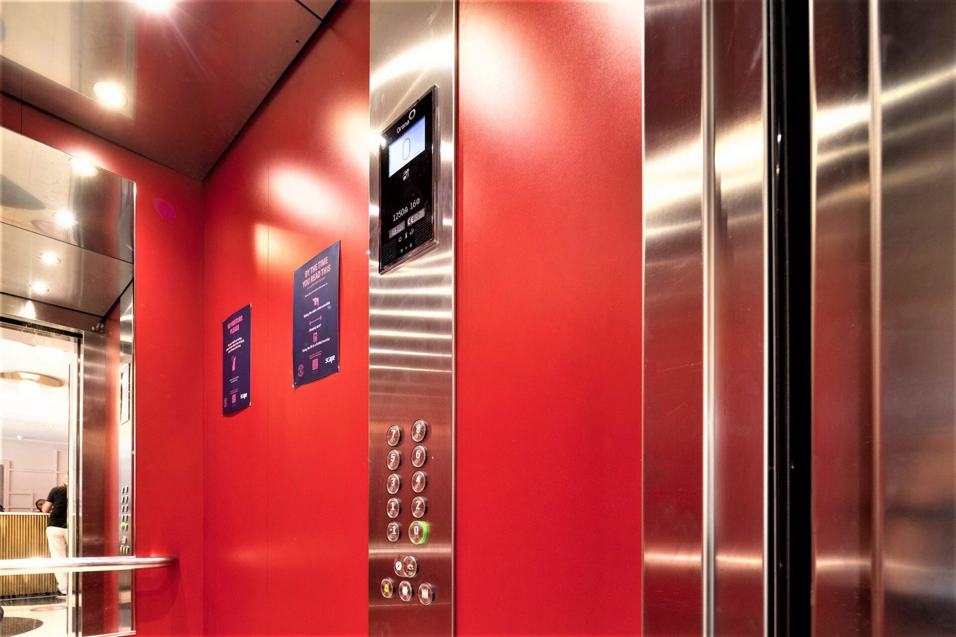 5OronaDay2085-2048x1365