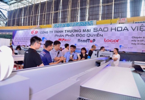 Please visit the International Exhibition of Advertising Equipment and Technology Vietnam