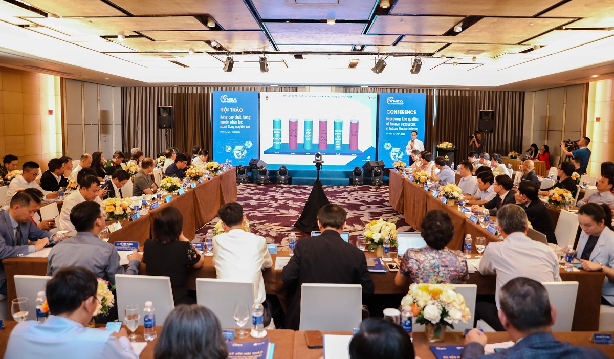 Xay-dung-thiet-che-an-toan-cho-nganh-thang-may-the-nao-3 (1)